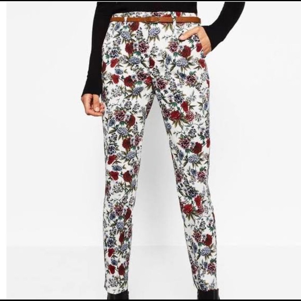 NEW WITH TAGS. Size 02 ZARA pants